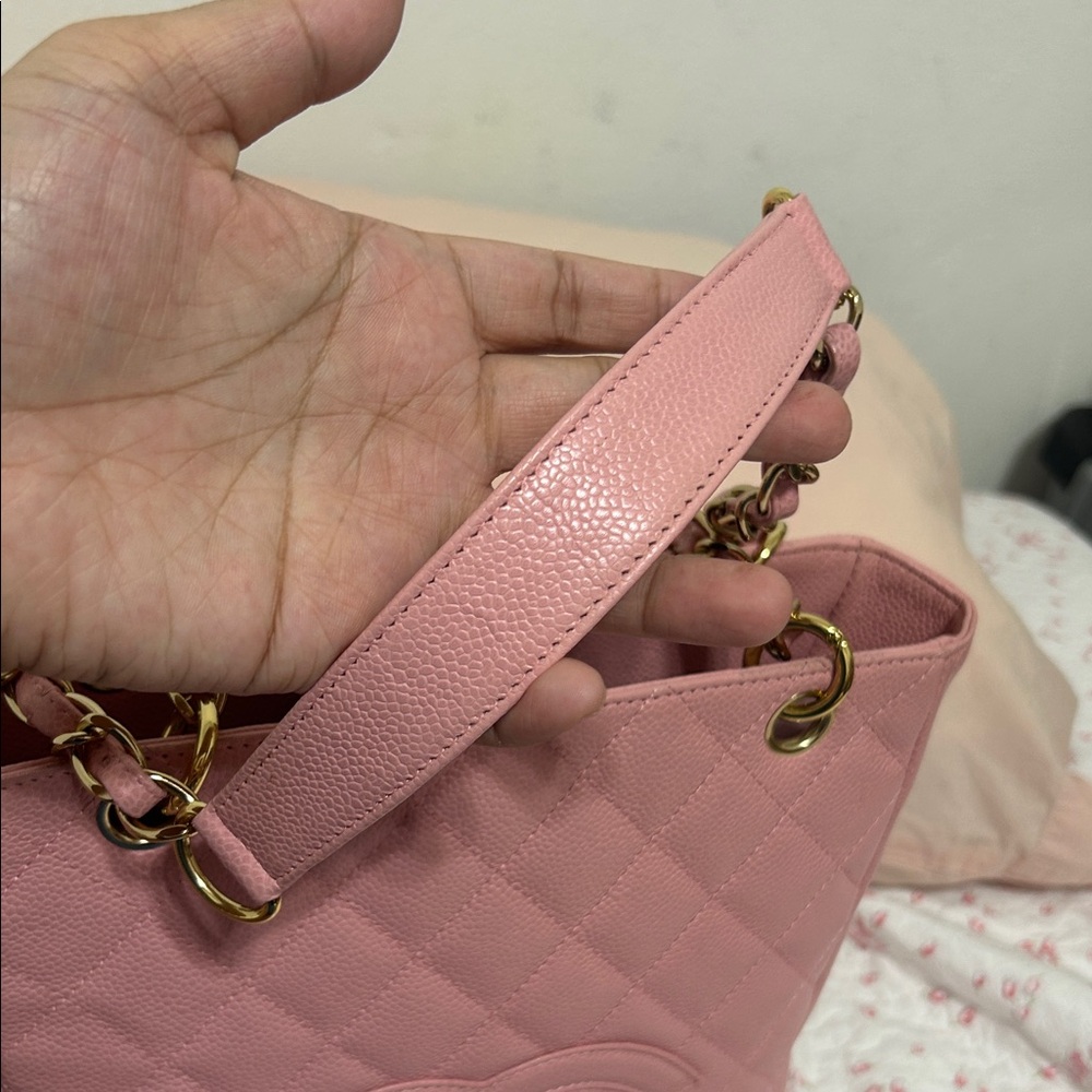 Chanel Pink Quilted Shoulder Bag - Picture 7 of 16
